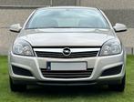 Opel Astra, Autos, https://public.car-pass.be/vhr/24e42384-308a-411d-aa84-5a42e6a4608a, 5 places, Carnet d'entretien, 4 portes