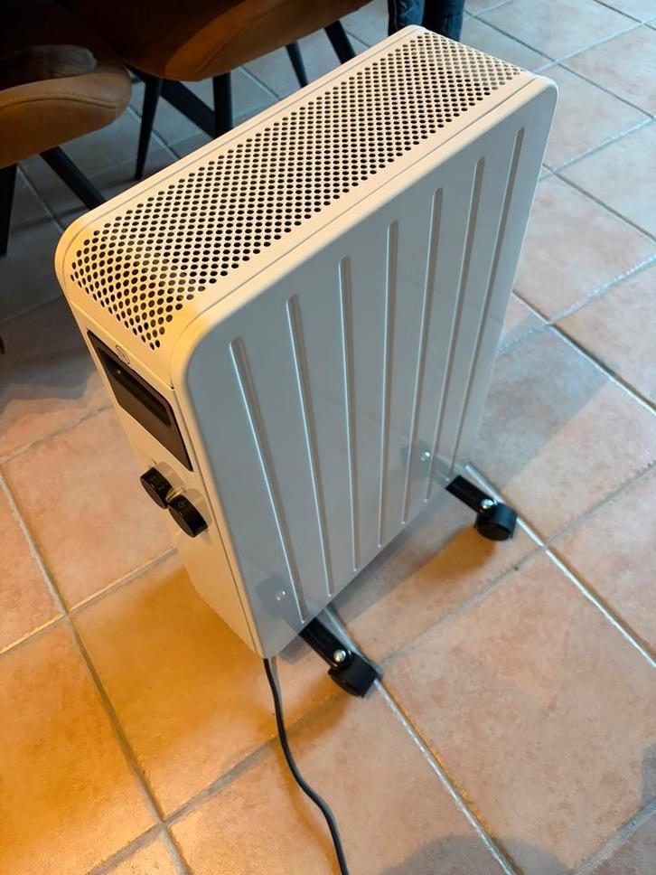 2000w keramische inertieradiator + garantie, Doe-het-zelf en Bouw, Verwarming en Radiatoren, Zo goed als nieuw, Radiator, Ophalen