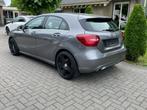 Mercedes A 180 URBAN AUTO NAVI LED PDC, Leder en Stof, 1595 cc, Bedrijf, 5 zetels