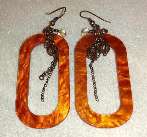 oorbellen schijfjes koper met oranje parelmoer hars, Bijoux, Sacs & Beauté, Boucles d'oreilles, Verre, Orange, Envoi