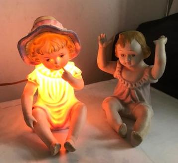 Lamp Babymeisje & Baby Bisquit Porselein beeldjes vintage😍