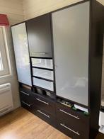 Kast Besta Ikea zwartbruin, Huis en Inrichting, Ophalen, 150 tot 200 cm, Zo goed als nieuw, Glas
