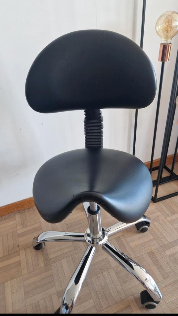 Ergonomische Zadelkruk, Huis en Inrichting, Krukjes, Zo goed als nieuw, Ophalen