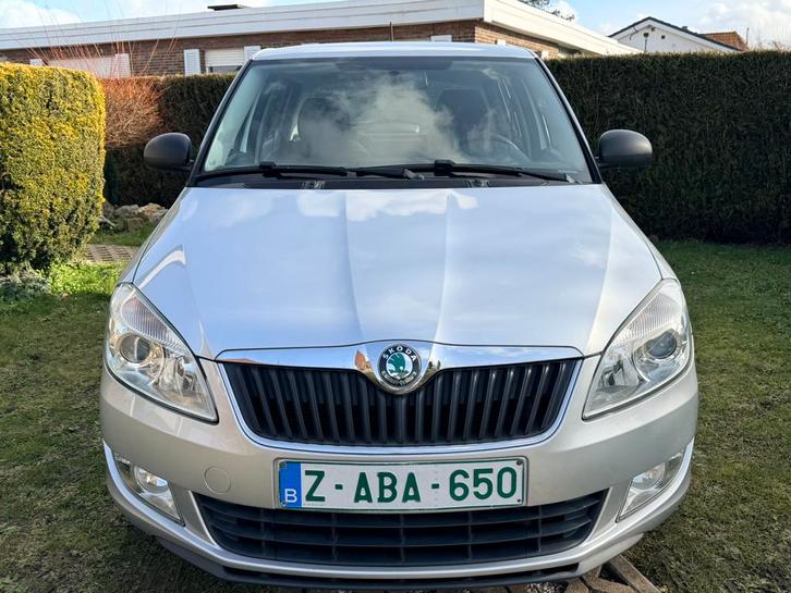 Zeer mooie Skoda Fabia 1.2 Benzine — 2012 — 77.000 km, Auto's, Skoda, Bedrijf, Te koop, Fabia, ABS, Airbags, Airconditioning, Boordcomputer
