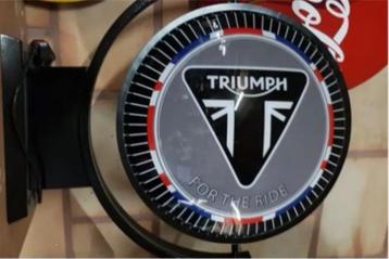 Triumph for the ride draaiende globe motor reclame lamp beschikbaar voor biedingen