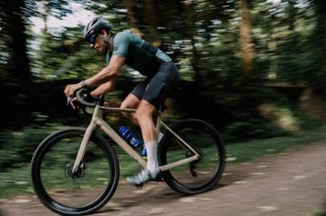 Scott Addict Gravel (L) beschikbaar voor biedingen