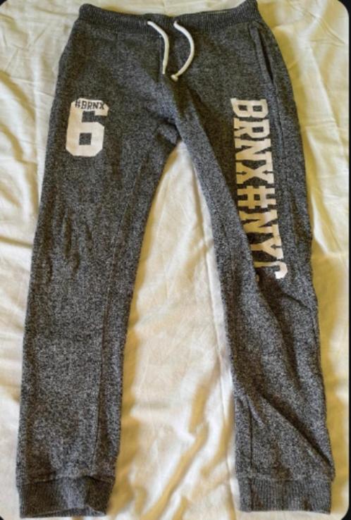 joggingbroek maat 146 / 11 jaar, Kinderen en Baby's, Kinderkleding | Maat 146, Zo goed als nieuw, Jongen, Broek, Ophalen of Verzenden