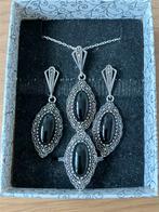 luxe Zilveren sieraden setje met onyx, Handtassen en Accessoires, Antieke sieraden, Met edelsteen, Ophalen of Verzenden, Zilver