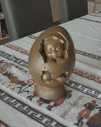 Bronzen Ei Met Baby Hoogte 17 CM X B12 CM,2,200kg gewicht, Ophalen of Verzenden, Brons
