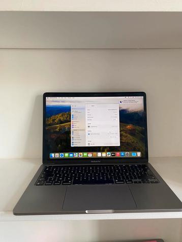 MacBook Pro 13 pouces gris sidéral M1 16GB RAM 500GB SSD beschikbaar voor biedingen