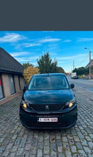 peugeot partner 2020 1.5diesel, Auto's, Peugeot, Particulier, Partner, ABS, Airbags, Airconditioning, Alarm, Bluetooth, Centrale vergrendeling