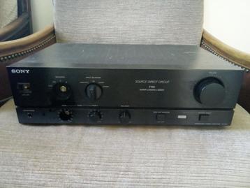 SONY F110 versterker beschikbaar voor biedingen