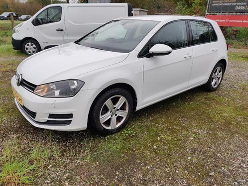 VW GOLF 1.2 TSi ESSENCE, Autos, Volkswagen, Entreprise, Achat, Golf, ABS, Airbags, Alarme, Bluetooth, Feux de virage, Ordinateur de bord