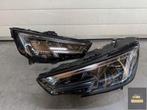 8W0941035C Audi A4 RS4 VOLLEDIGE LED MATRIX gauche droite fe, AUDI AG, Auto-Union-Strasse 1
85045  Ingolstadt, DE, Audi, Utilisé