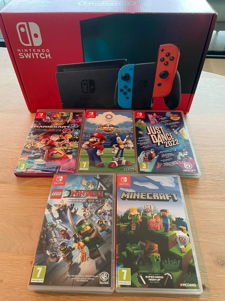 Nintendo switch, incl 5 games, Games en Spelcomputers, Games | Nintendo Switch, Zo goed als nieuw, Avontuur en Actie, 2 spelers