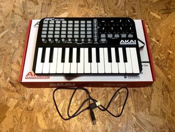 Akai APC-25 key beschikbaar voor biedingen