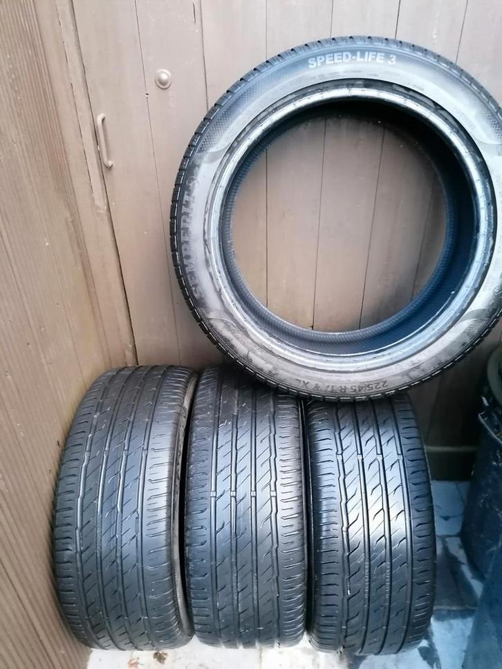 Autobanden Semperit, Auto-onderdelen, Banden en Velgen, Velg(en), Zomerbanden, Ophalen