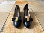 Escarpins Salvatore Ferragamo, Kleding | Dames, Schoenen, Ophalen of Verzenden, Gedragen, Zwart, Pumps