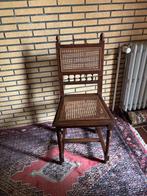 Antieke stoel met rieten zitting en rugleuning, Antiek en Kunst, Ophalen