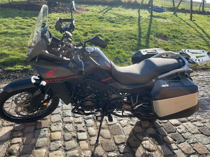 Honda Transalp 750 XL, Motoren, Motoren | Honda, Particulier, Overig, meer dan 35 kW, 2 cilinders, Motorrijbewijs A, ABS, Handvatverwarming