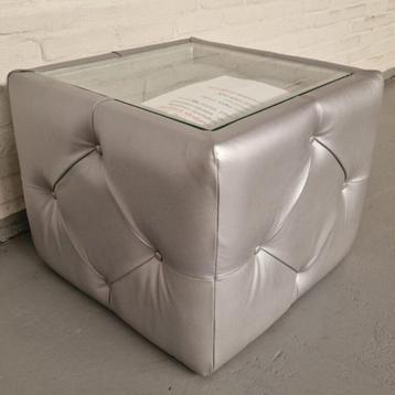 Pouffe Table – Silver beschikbaar voor biedingen