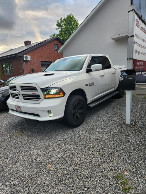Te huur Luxe Ram auto voor onvergetelijke trouwfoto's, Hobby en Vrije tijd, Feestartikelen | Verhuur, Zo goed als nieuw, Ophalen