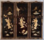 3 panneaux GEISHAS style Shibayama, nacre, 1920, en BE., Antiquités & Art, Enlèvement ou Envoi