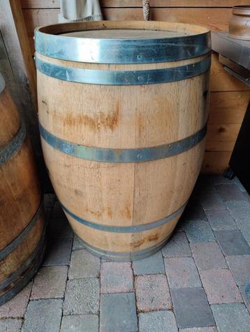 Eiken wijnvat/ Wijnton/ regenton/ ijsbad/ decoratie/wijn ton beschikbaar voor biedingen