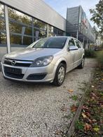 Opel Astra Benzine gekeurd garantie, Auto's, Voorwielaandrijving, 4 deurs, Zwart, Leder en Stof