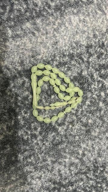 Tesbih, Enlèvement, Comme neuf