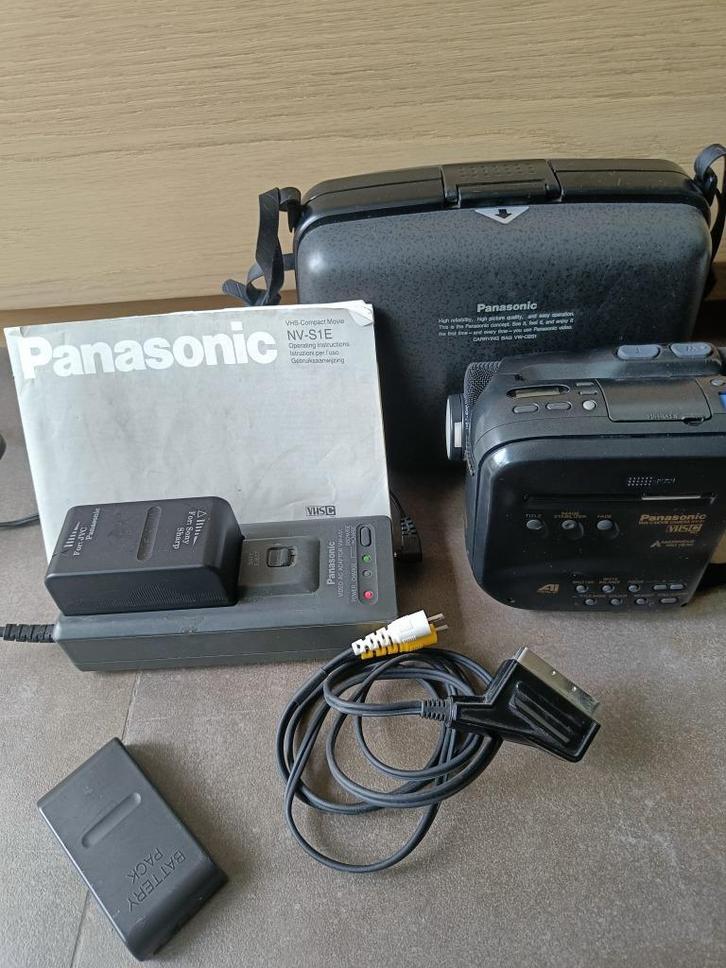 VHS-C videocamera Panasonic, Audio, Tv en Foto, Videocamera's Analoog, Camera, VHS-C of SVHS-C, Ophalen of Verzenden