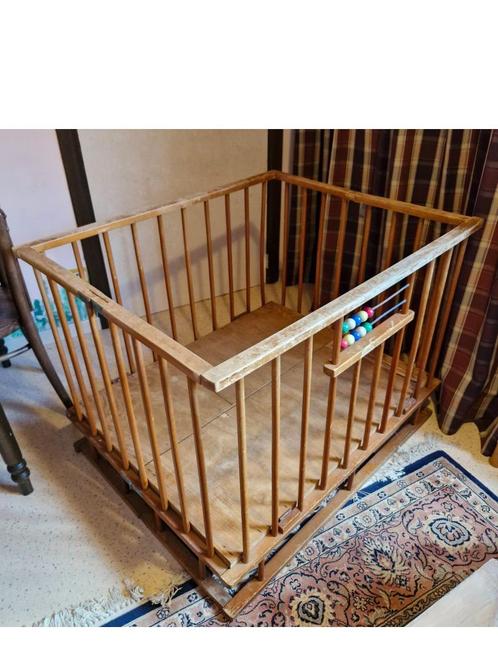 Opplooibaar vintage park baby., Kinderen en Baby's, Babyparken, Gebruikt, Rechthoekig, Ophalen