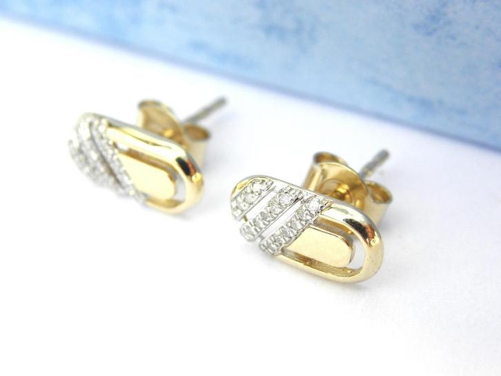 14KT gouden oorstekers met diamantjes, Handtassen en Accessoires, Oorbellen, Zo goed als nieuw, Knopjes of Stekers, Goud, Goud