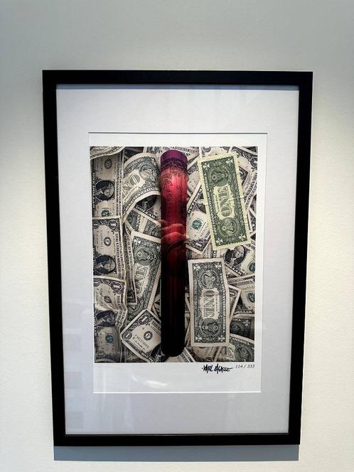 Karl Lagasse “The One Dollar” Bordeaux, Antiquités & Art, Art | Objets design, Enlèvement