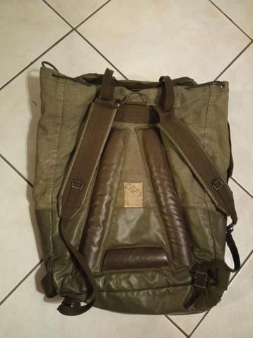 Militaria French Army F1 grote rugzak beschikbaar voor biedingen