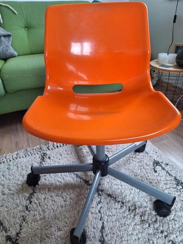 Oranje bureaustoel ikea beschikbaar voor biedingen