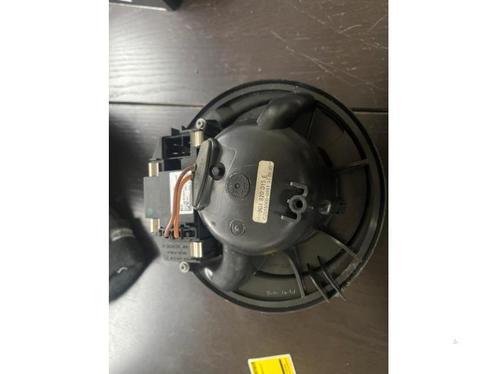 Kachel Ventilatiemotor van een Volkswagen Passat, Auto-onderdelen, Overige Auto-onderdelen, Volkswagen, Gebruikt, 3 maanden garantie