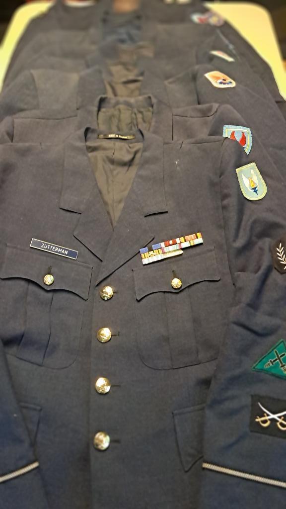 BELGIQUE  ABL - GROS LOT FORCE AERIENNE, Verzamelen, Militaria | Algemeen, Luchtmacht, Kleding of Schoenen, Ophalen of Verzenden