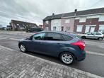 Ford Focus avec carplay et camera de recul, Auto's, Ford, Focus, Euro 5, Zwart, Blauw