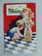 Ancienne carte photo enfants poupée décrit 1935, Collections, Cartes postales | Thème, Affranchie, Enfants, 1920 à 1940, Enlèvement ou Envoi