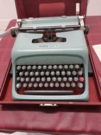 Olivetti Studio 44 schrijfmachine inclusief originele koffer, Ophalen, Gebruikt