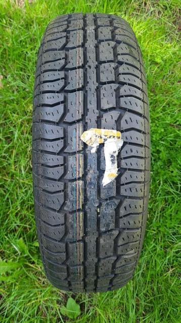 NIEUW 185/65R15 88H DUNLOP SP6 185/65 R15 185/65/15 1856515 beschikbaar voor biedingen