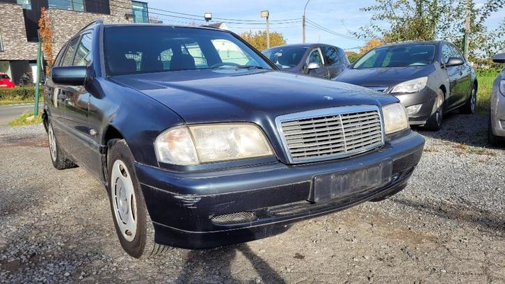mercedes C180 1800cc benzine AIRCO 1998, Auto's, Mercedes-Benz, Bedrijf, Te koop, C-Klasse, ABS, Airbags, Airconditioning, Alarm