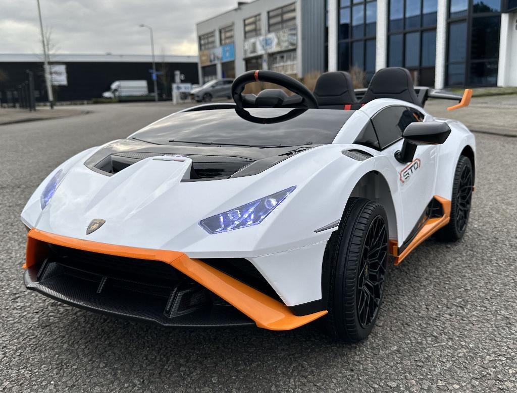 Lamborghini Huracan STO 12v Drift – 9km per uur – Leder NIEU, Enfants & Bébés, Jouets | Extérieur | Véhicules à batterie, Neuf