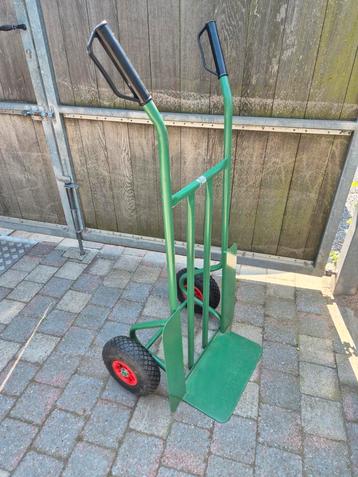 Steekwagen nieuw beschikbaar voor biedingen