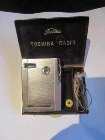 TOSHIBA 7TP30. Miniatuur/zak transistor radio. Japan. 1960. beschikbaar voor biedingen