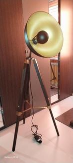 Retro vloerlamp” huis van de wereld”, Huis en Inrichting, Lampen | Vloerlampen, Ophalen, Zo goed als nieuw