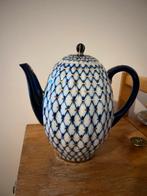 Lomonosov theepot, Enlèvement