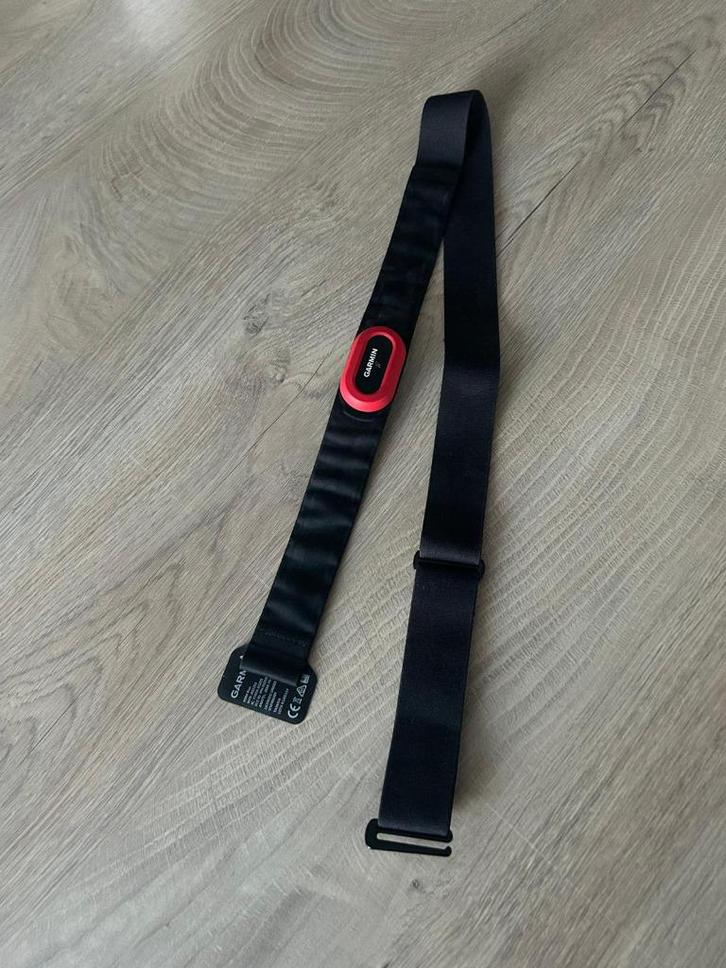 garmin hartslagsensor met zachte band (HRM4-Run), Sport en Fitness, Hartslagmeters, Garmin, Ophalen