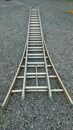 Lot de deux échelles dont une  double, Doe-het-zelf en Bouw, Ladders en Trappen, Ophalen, Gebruikt, Ladder, Opvouwbaar of Inschuifbaar